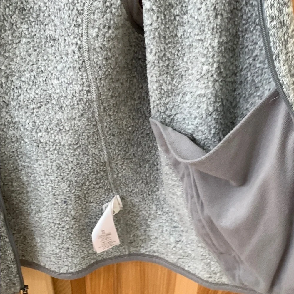 Patagonia Heathered Gray Vest - Picture 7 of 13